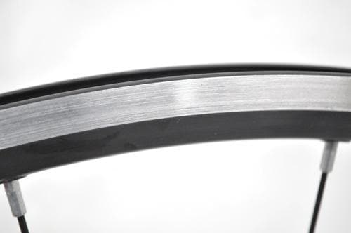 MAVIC Aksium 700C フロントホイール