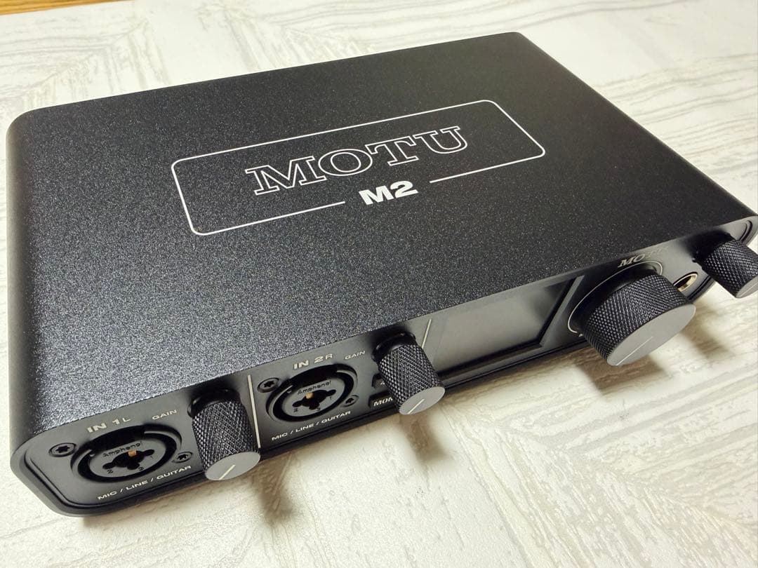 MOTU M2 USBオーディオインターフェイス