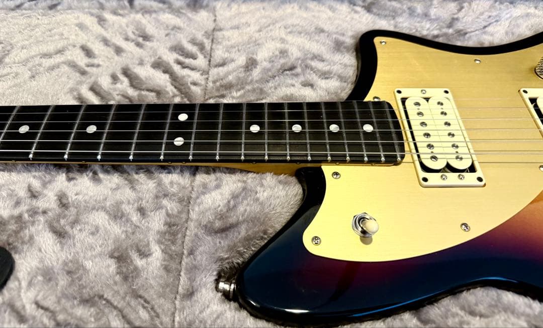 ミ*ク様 Fender USA American Ultra II Meteor