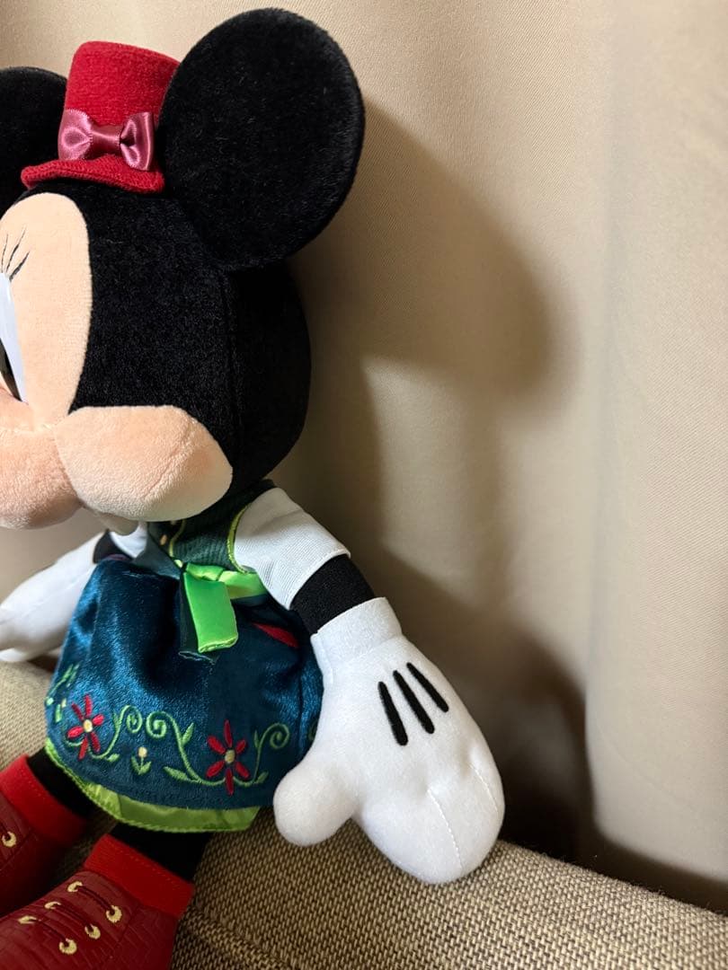 【美品】ミッキーのマジカルミュージックワールド ミニーマウス ぬいぐるみ