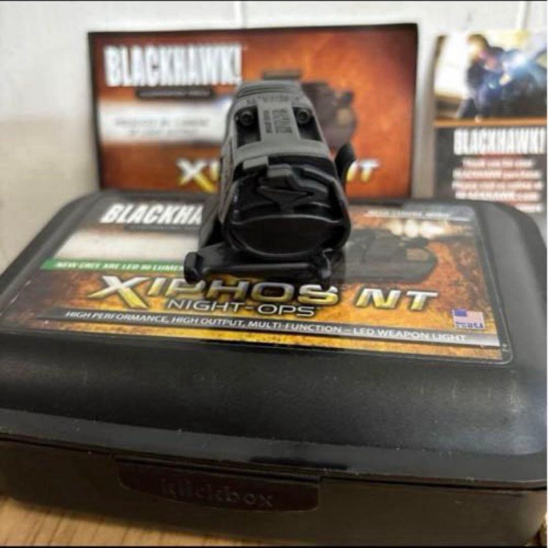 未使用品　米軍　USA製 BLACKHAWK XIPHOS NT ウェポンライト