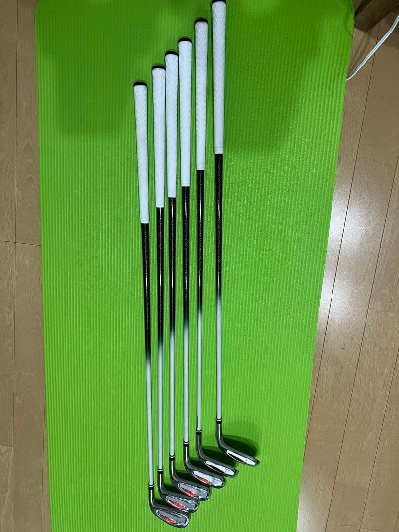 ゼクシオ13レディースアイアンセット7.8.9.P.S.A6本セット限定品　　Ｌ