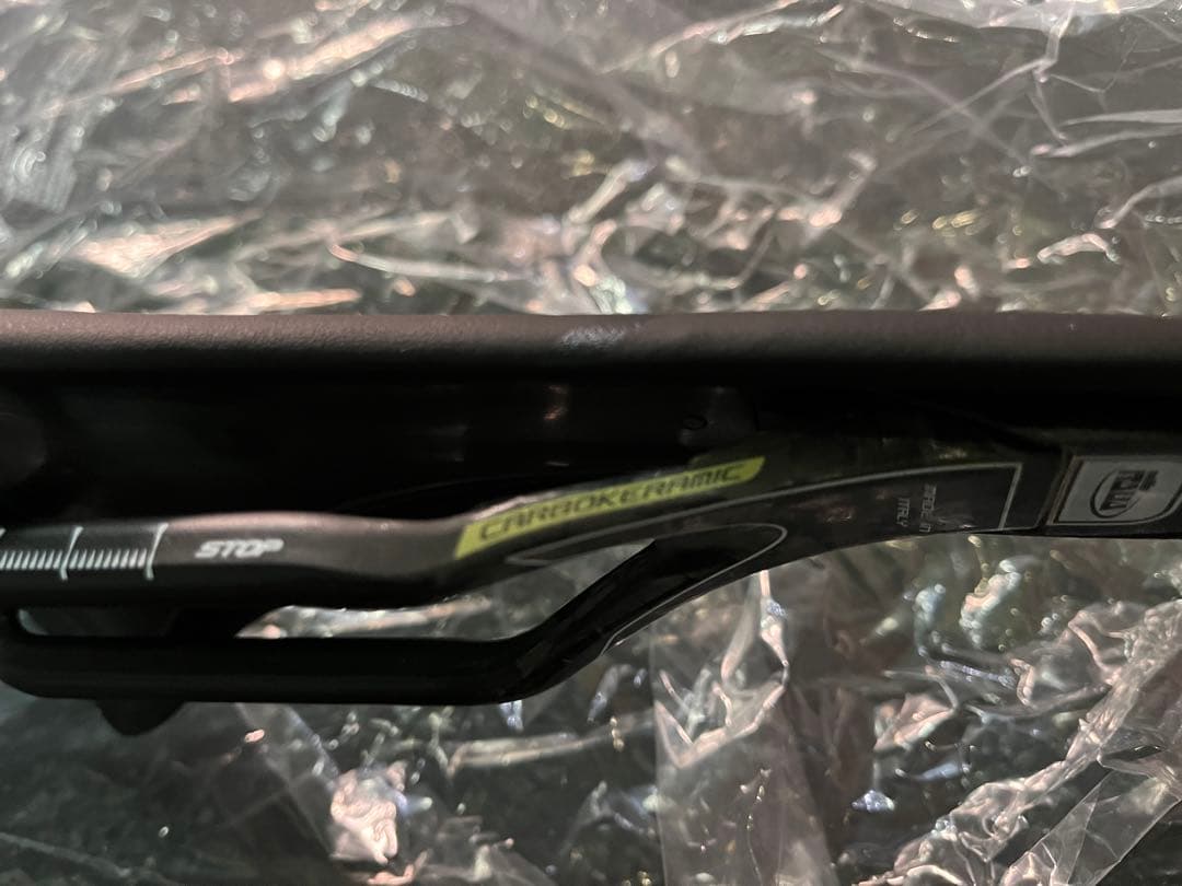 デローザ　セライタリアSLRカーボンレールサドル