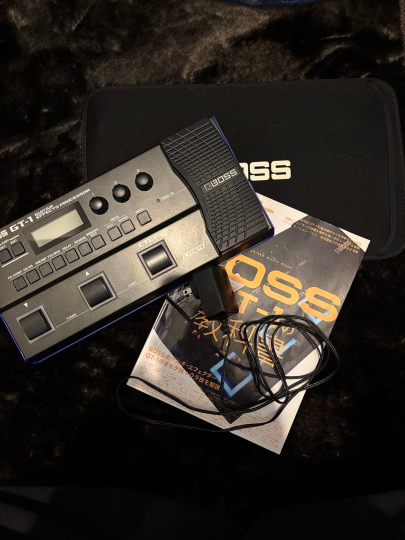 BOSS GT-1 （アダプター、教科書付き）