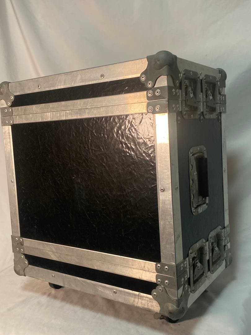 2786❣️ ARMOR ( アルモア ) 7Uラックケース　キャスター付き