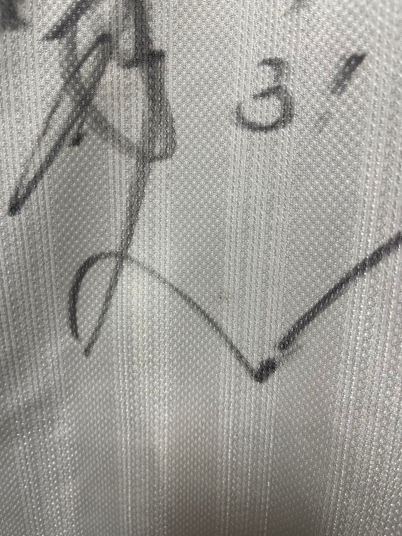 松本哲也 ジャイアンツ 伝統の一戦 ユニフォーム