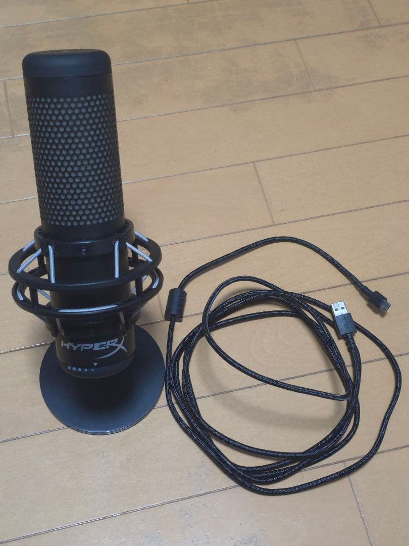 く*森様 HyperX QuadCast S スタンドアロンマイク ゲーミング