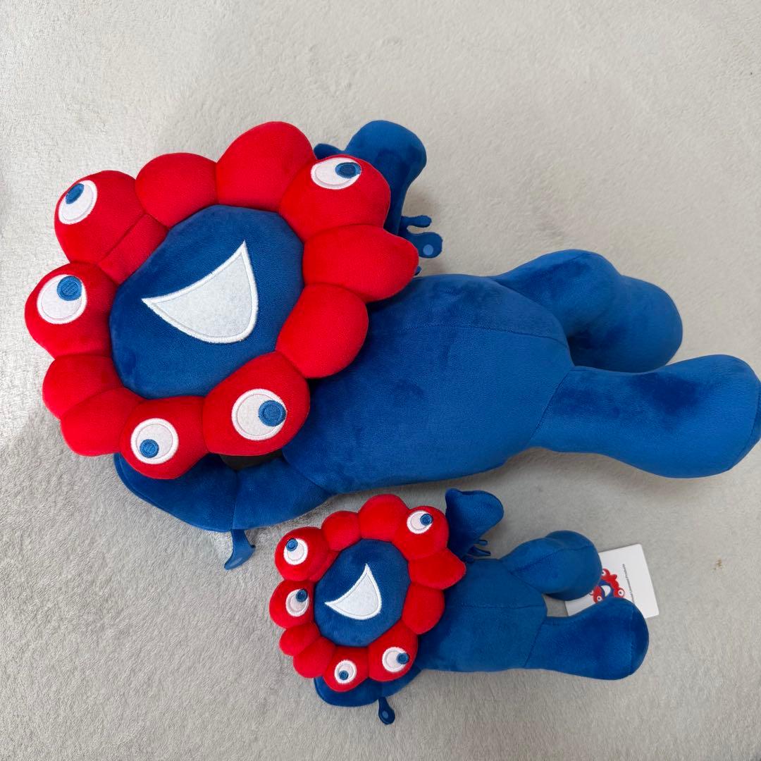 ミャクミャクくじ　寝そべりぬいぐるみ　2等3等セット　大阪万博　タグ付き