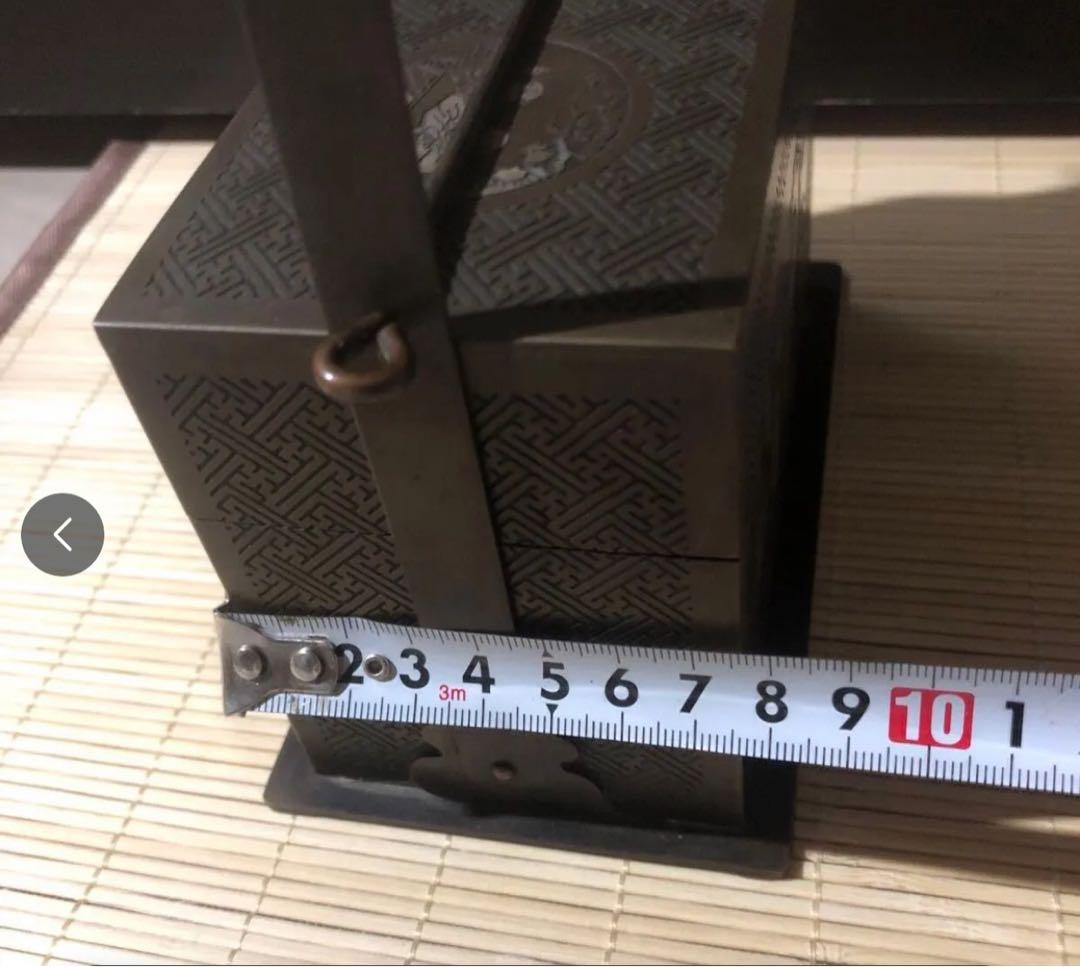 アンティーク調 持ち手付き 小物入れ 幾何学模様 レトロ 銅細工　銅鍛金