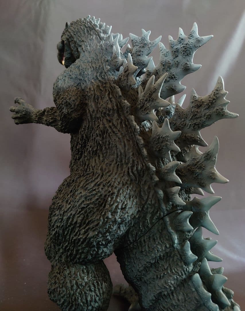東宝30cmシリーズ 酒井ゆうじ造形　初代ゴジラ1954 ゴジラストア限定版
