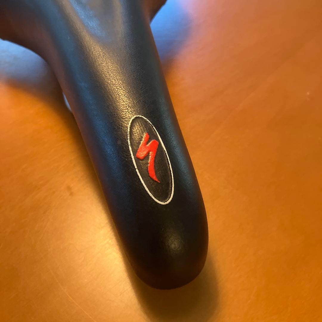 Specialized Body Geometry サドル