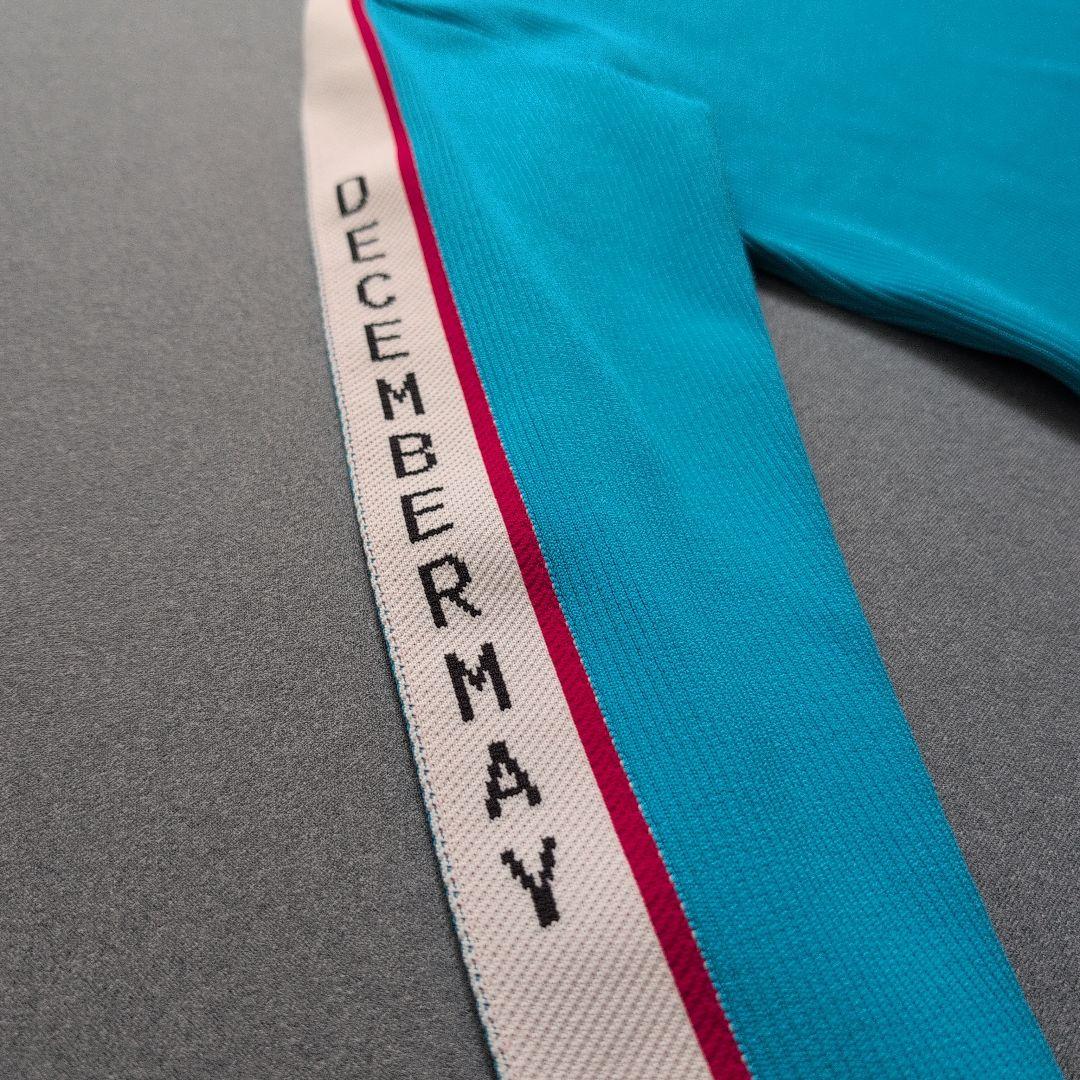 【美品】ディセンバーメイゴルフ　プリーツニットモックネック長袖サイドライン