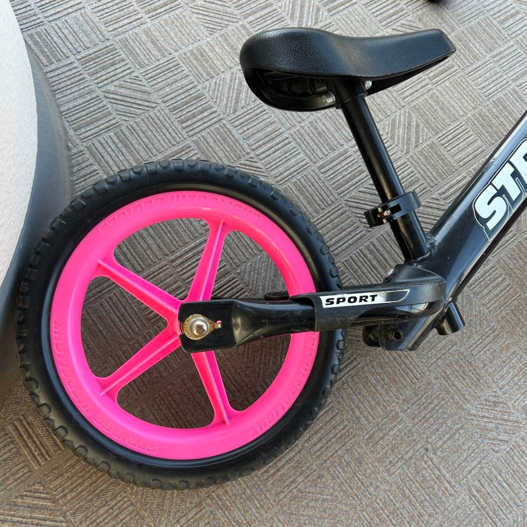 STRIDER バランスバイク SPORT ブラック/ピンク 12インチ