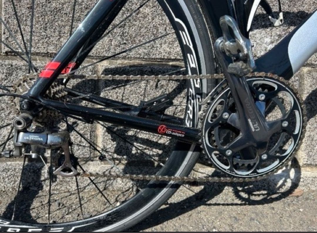 大幅お値引きしています！FELT B12 ロードバイク・トライアスロンバイク