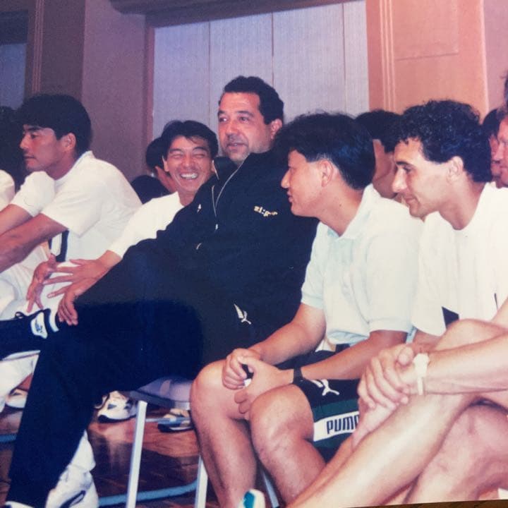 オフト監督 & ファネンブルグ選手10番 ジュビロ磐田 ウェア（直筆サイン入り）