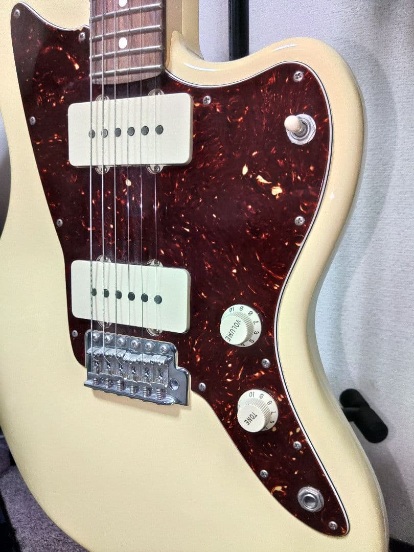 ギター FENDER American Performer Jazzmaster