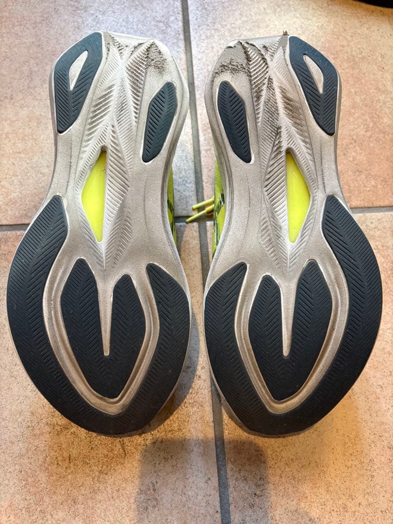 アシックス ソニックブラスト 26.0cm 走行距離165km