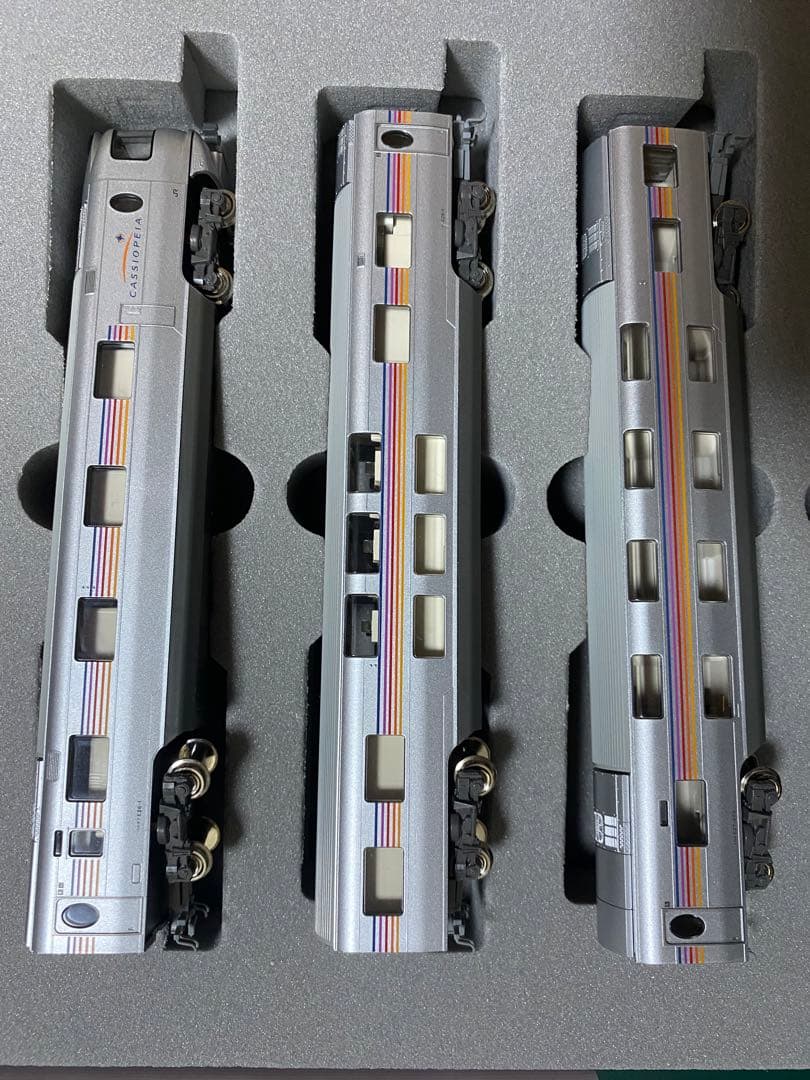 全車純正室内灯付き！　KATO 10-399 / 10-400 カシオペア