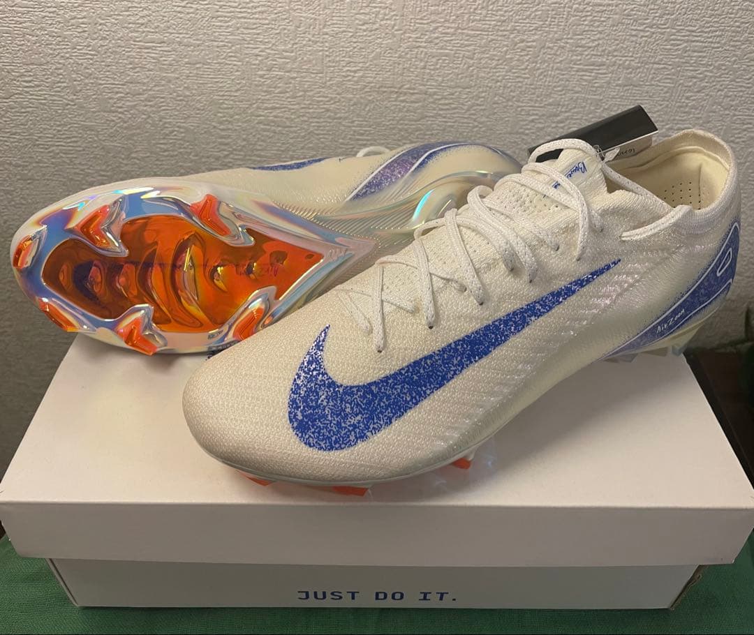 【新品】ナイキ マーキュリアル スーパーフライ エリート FG ローカット