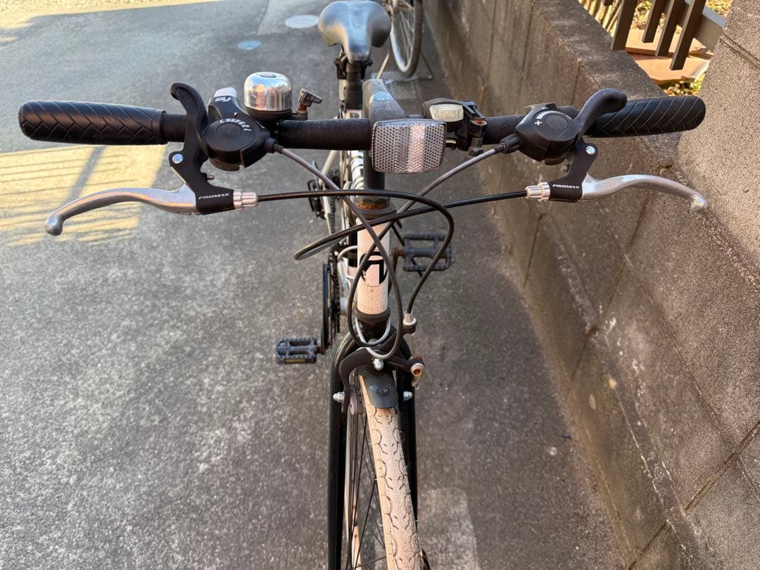 クロスバイク 700C ホワイト