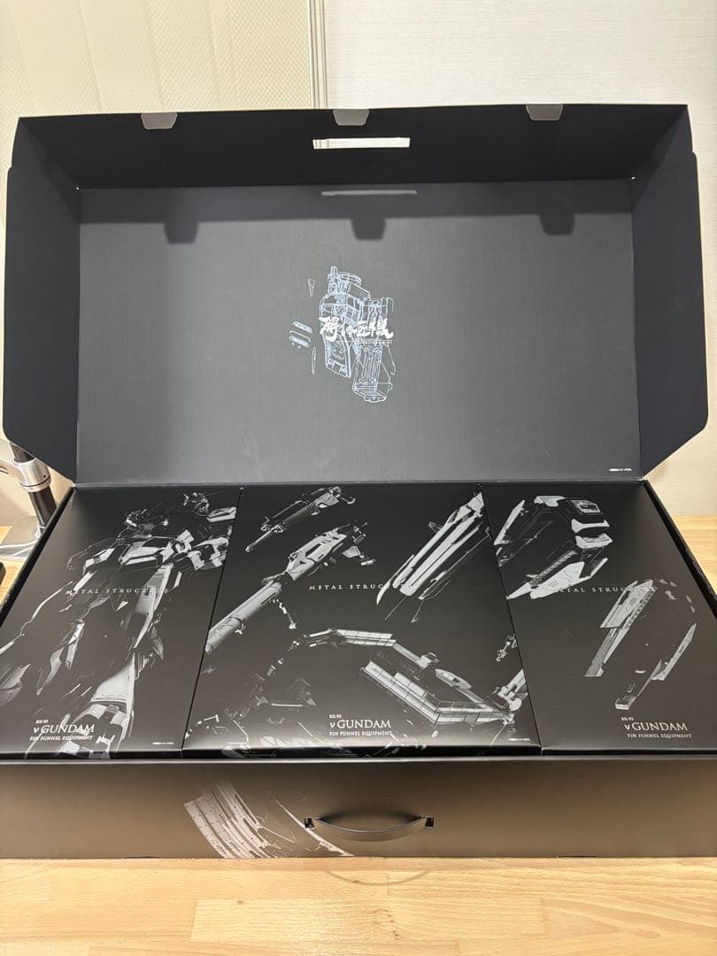 [開封品　取説なし]解体匠機 rx-93 νガンダム　フィンファンネル装備