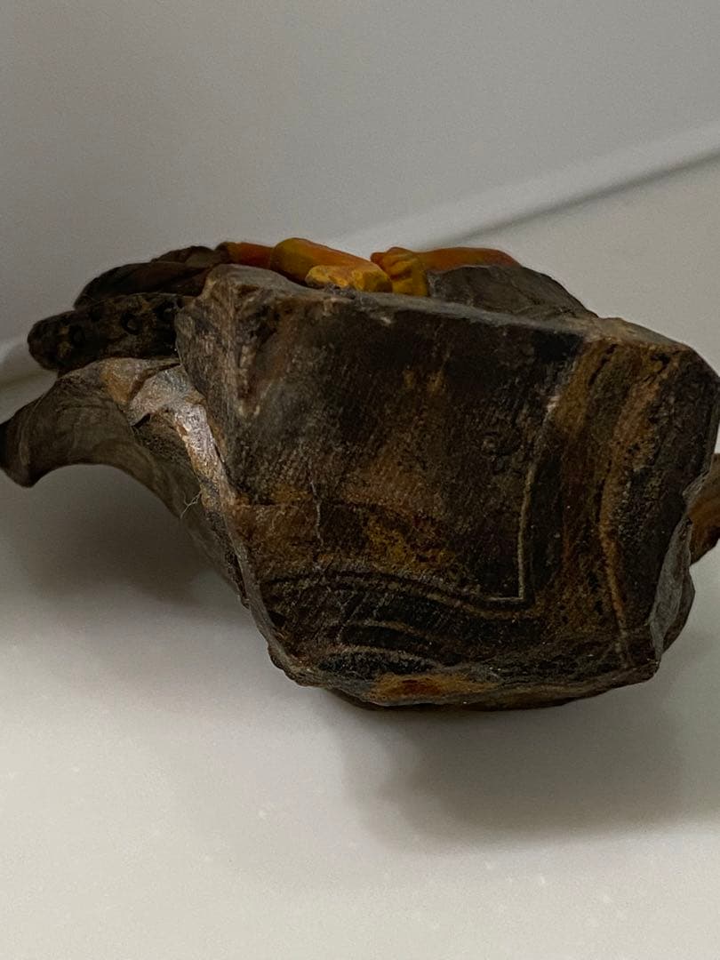 中国　広州の高価なオブジェ屋さんで購入　カエルさんの置物