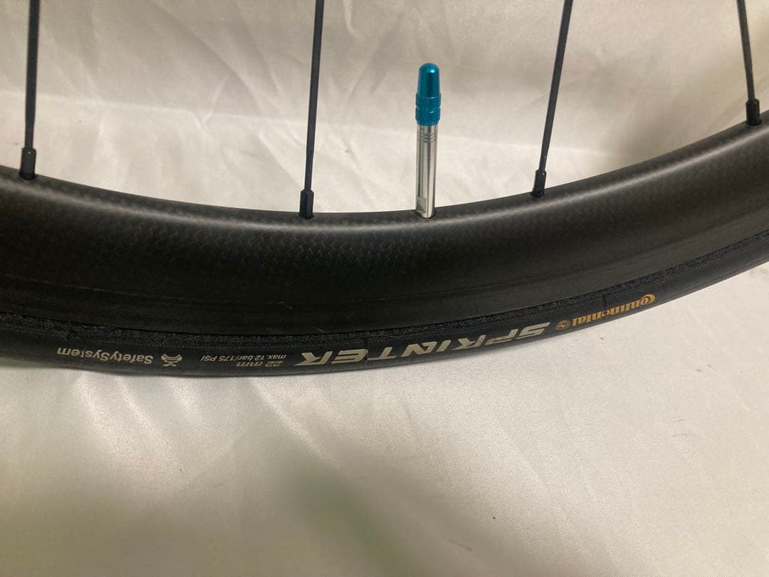 カーボンホイール リムブレーキ タイヤ付属