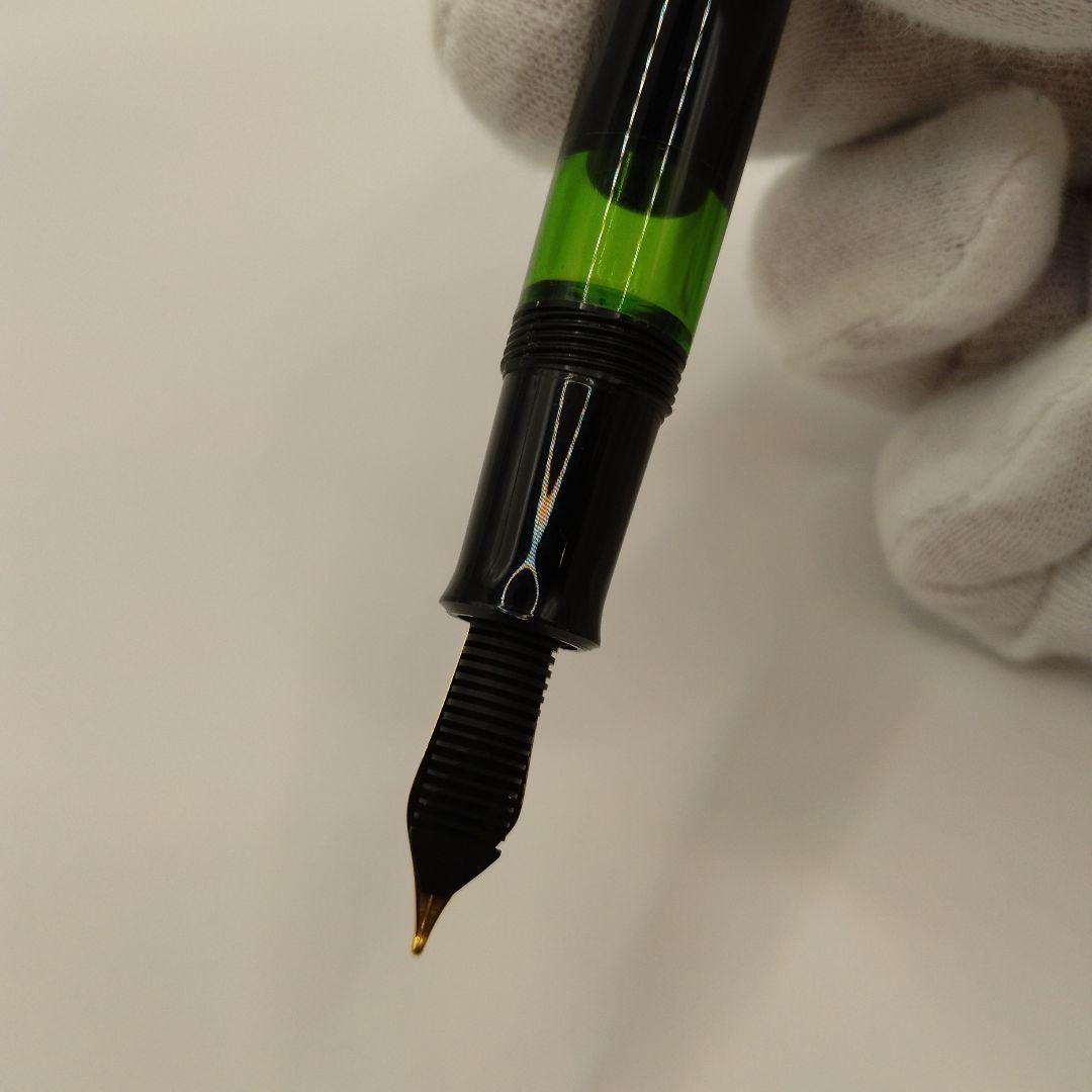 Pelican ペリカン　万年筆　箱付き　インク付き