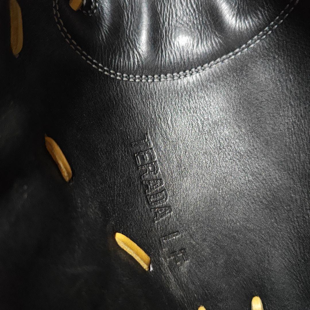 新品!型付け済！アトムズ硬式キャッチャーミット　寺田レザー