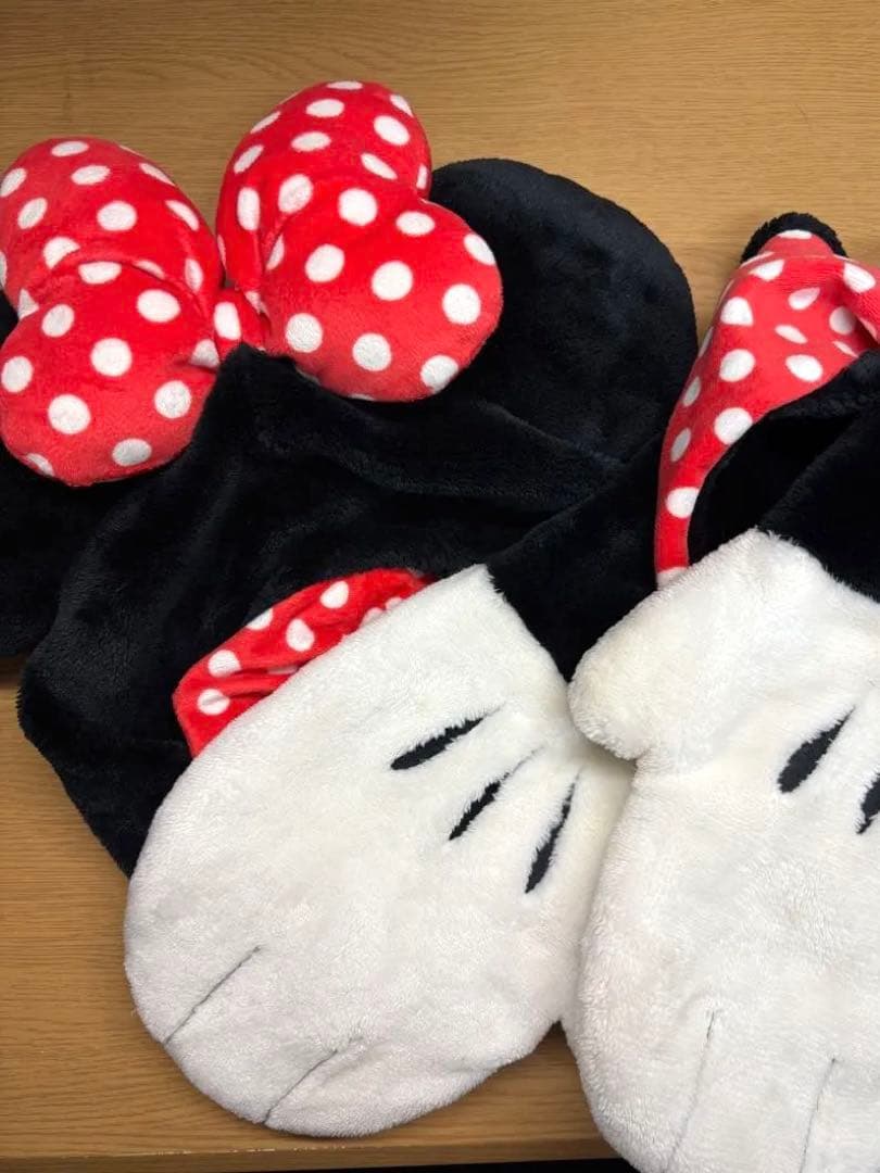 ミニーマウス マフラーキャップ