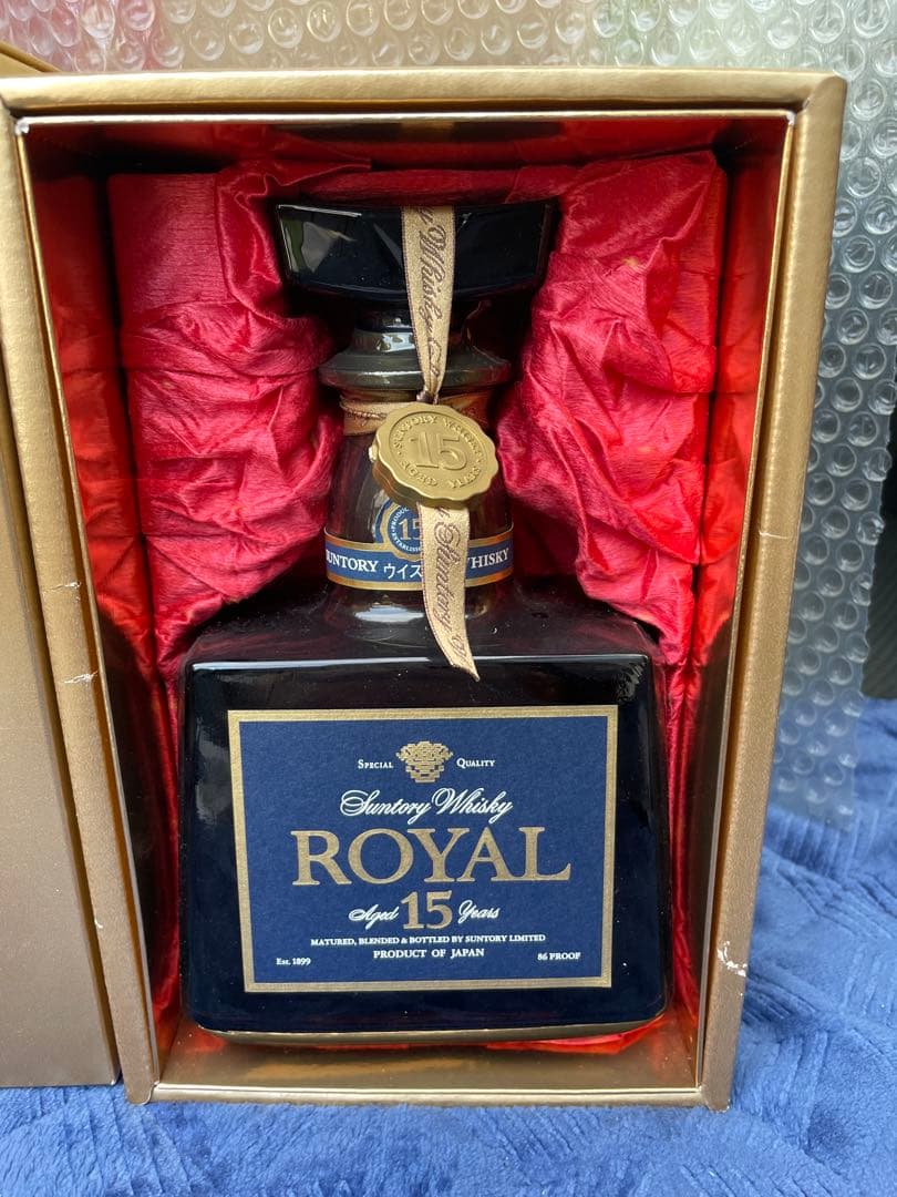 ❷未開封 サントリーローヤル15年 青 700ml ウィスキー 古酒
