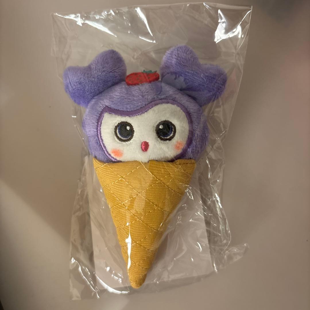 TWICE サブリー　アイスぬいぐるみバッチ