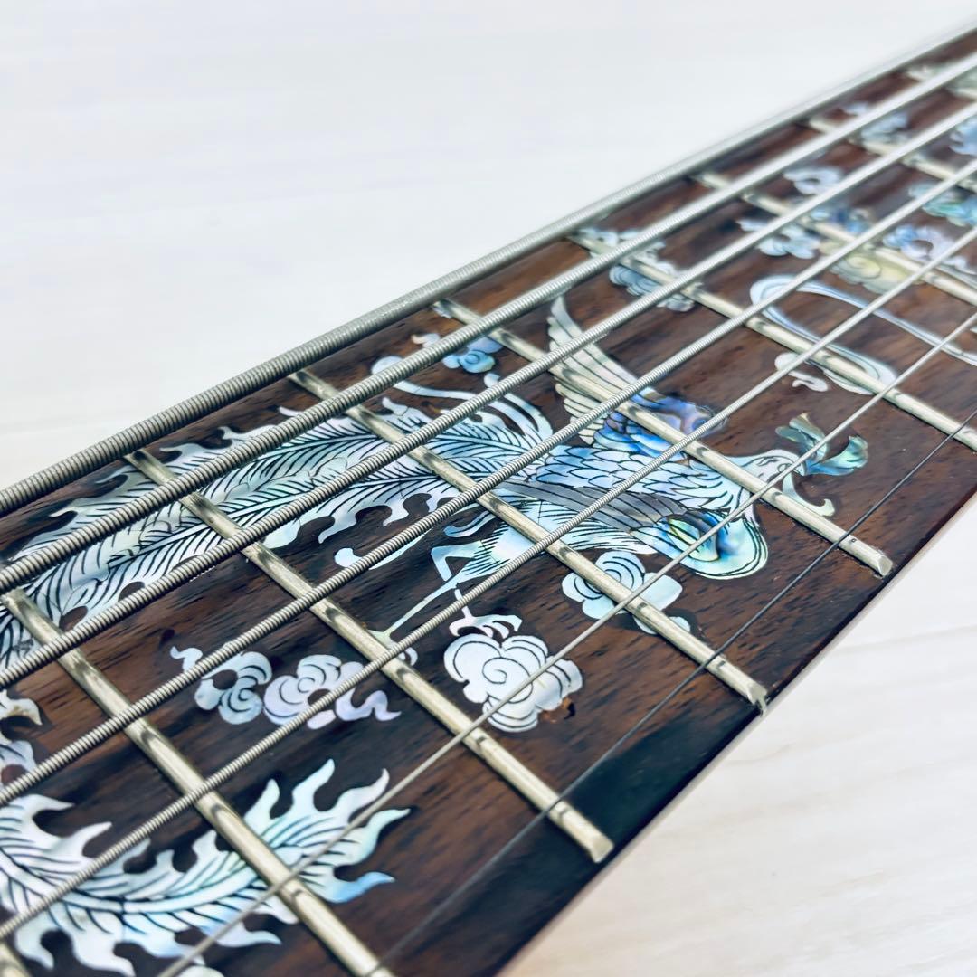 稀少【7弦ベース】美麗インレイ龍モチーフ 7弦　音出しOK トラス調整余裕あり