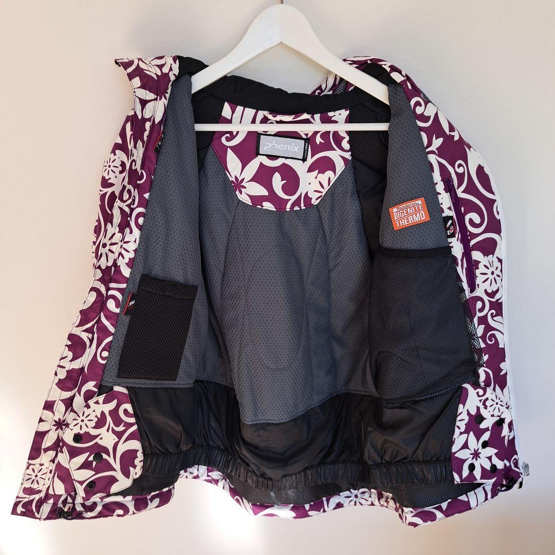 Phenix フード付きスキーウェア(スノボーウェア) 上下セット　レディース