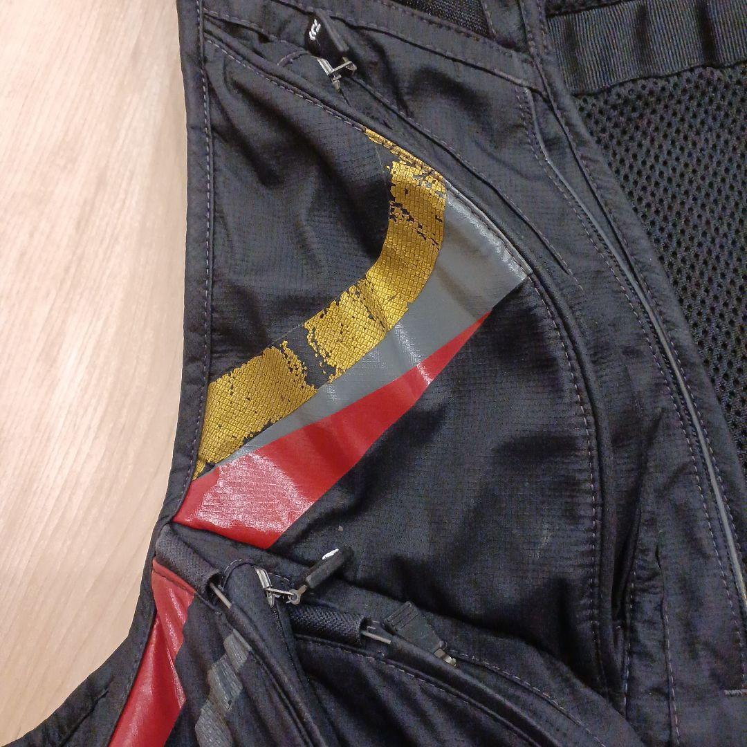 ダイワスペシャルショートベスト マスターブラック　Mサイズ