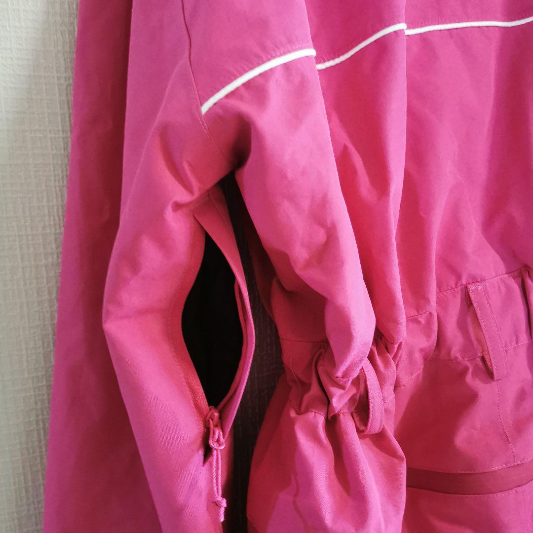 ピンクジャンプスーツ