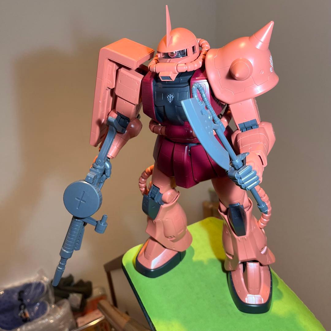 メガサイズ MS-06S シャア専用ザク II 完成品