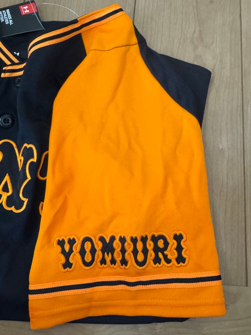 試着のみ菅野智之選手ユニフォームUNDER ARMOUR読売ジャイアンツSM