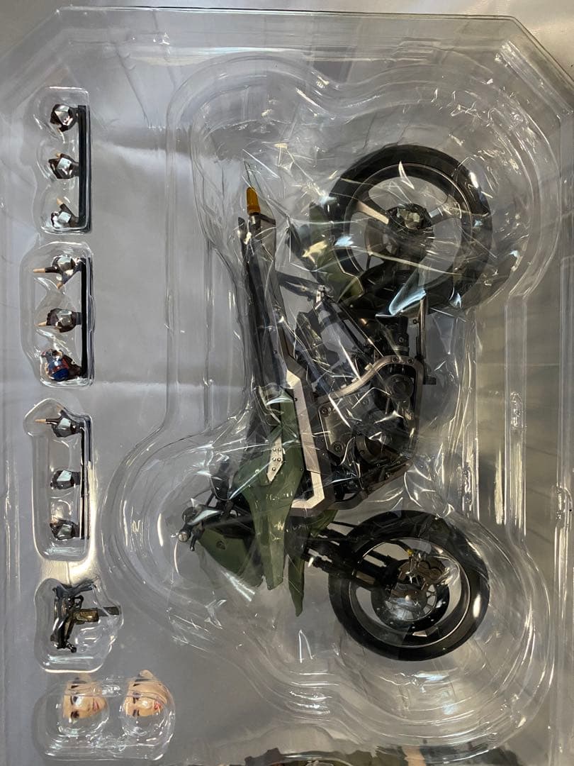 ファイナルファンタジー　ジェシー&バイクSET