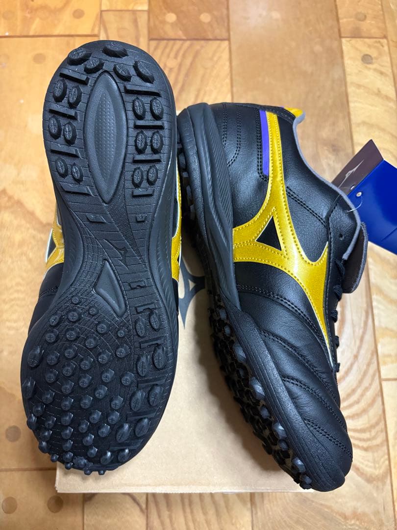 新品　限定　ミズノ　モレリア SALA ELITE TF 青山敏弘　25.5cm