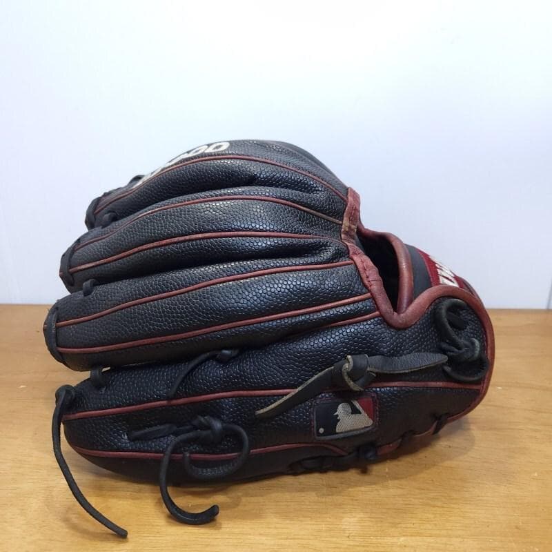 ウイルソン A2000 ペドロイアモデル 本家米国版 内野用 硬式グローブ