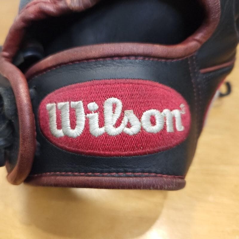 ウイルソン A2000 ペドロイアモデル 本家米国版 内野用 硬式グローブ