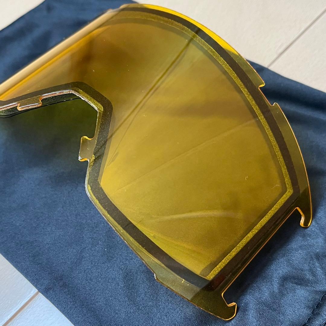 SMITH SQUAD スペアレンズ・ケース付