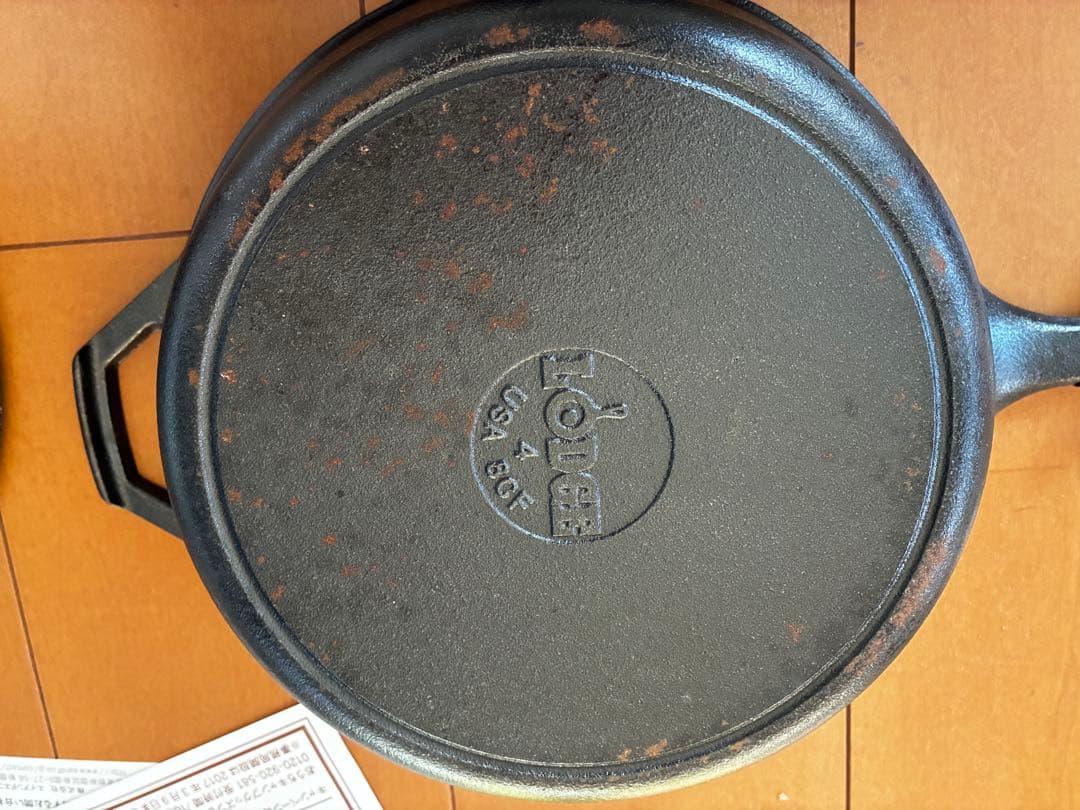 Lodge ダッチオーブン 10インチ キャラクター付き