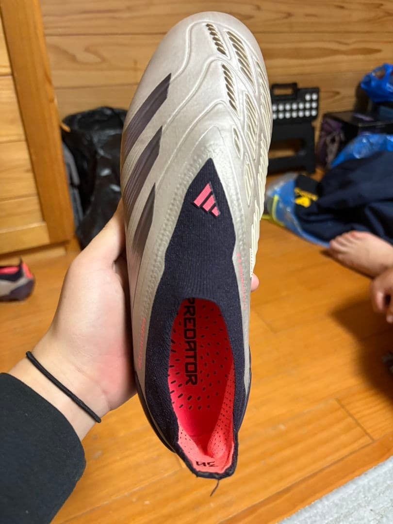 み*と様 adidas Predator サッカーシューズ 38