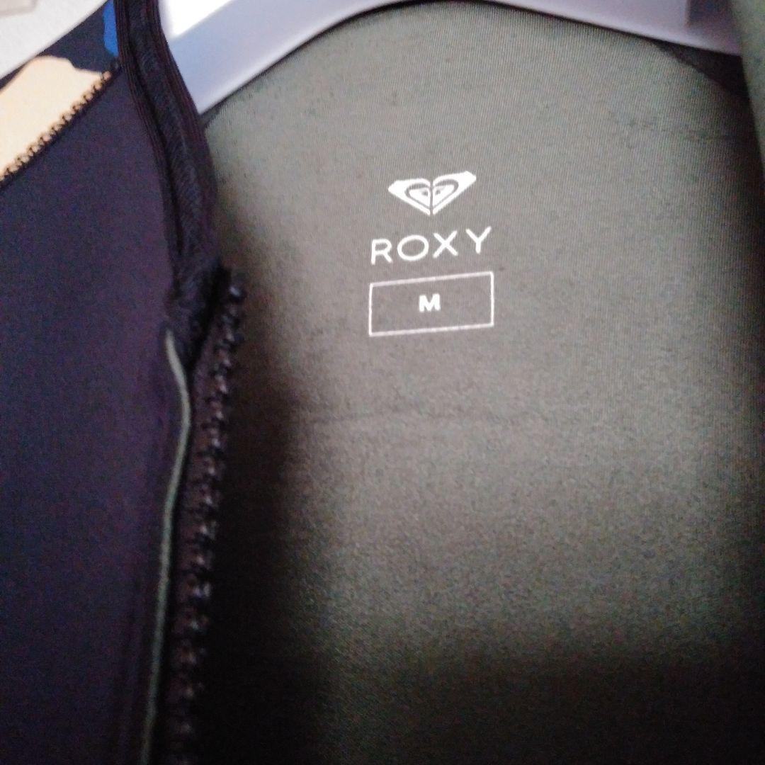 ROXY ロキシーフルスーツ ブラック/カラフルな花柄 M