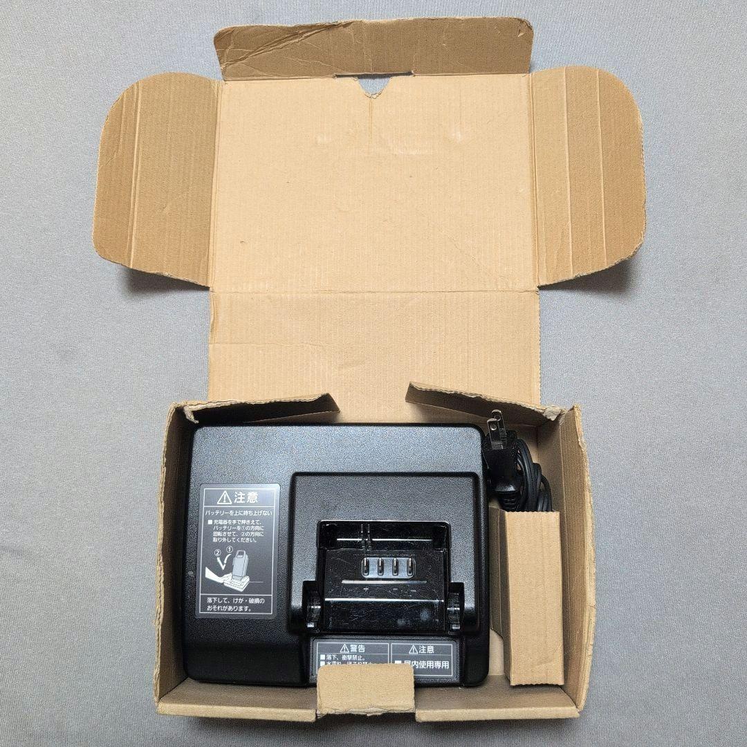 パナソニック 電動アシスト自転車 バッテリー充電器 NKJ069Z1（箱付き）