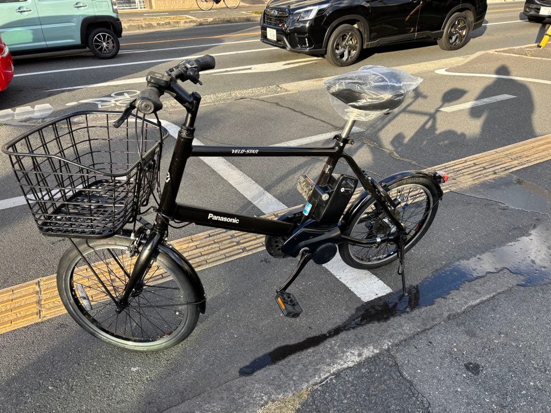 中古20㌅Panasonic電動アシスト自転車　8Ah 大阪　010番