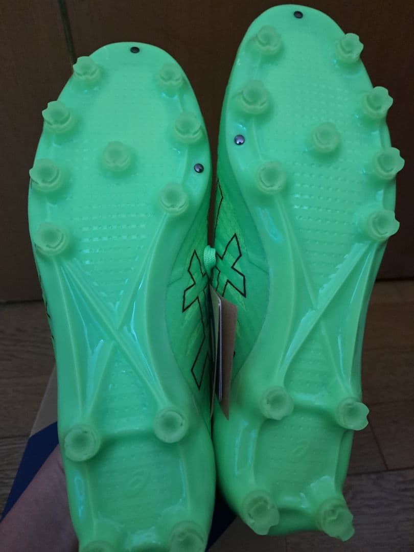 サッカースパイク dsライト アクロス2