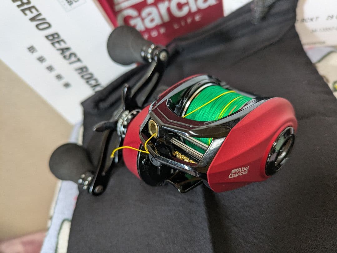 新品・未使用の アブガルシア レボ ビースト ロケット です。